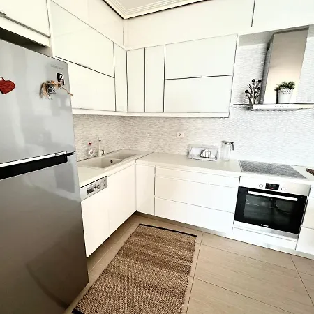 K&t Seaside Deluxe Twobedroom Sarande